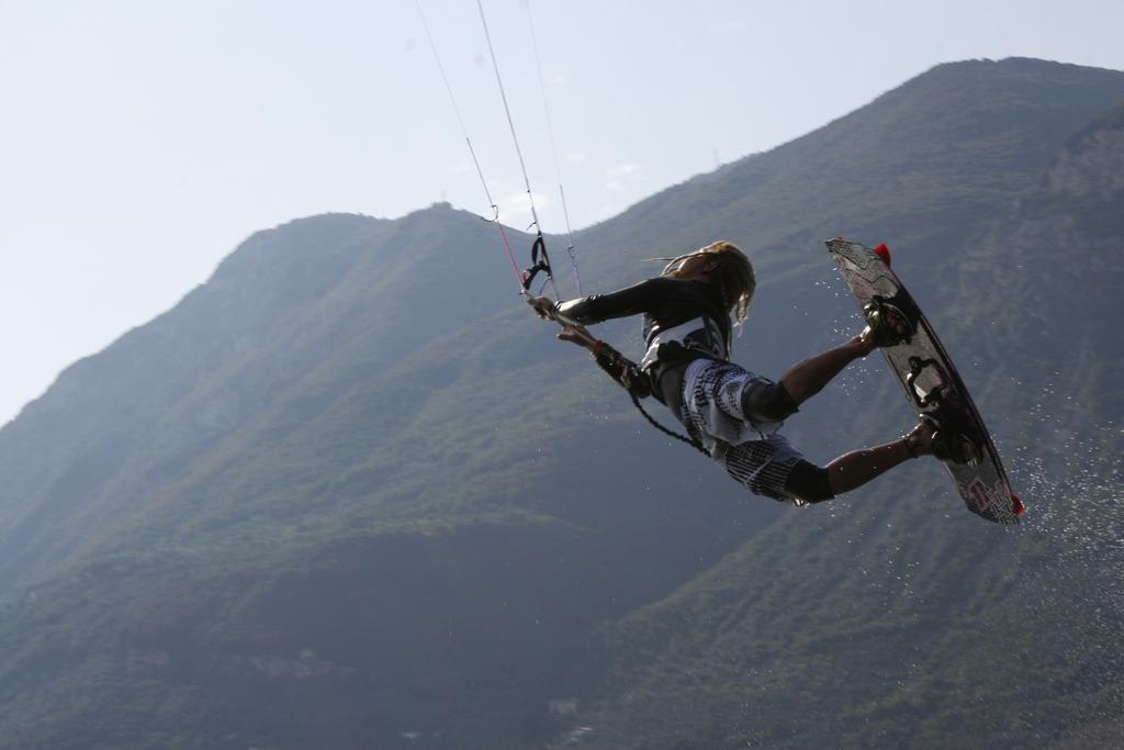 Kite & Lounge Hotel Club Da Baia Brenzone sul Garda Exteriér fotografie