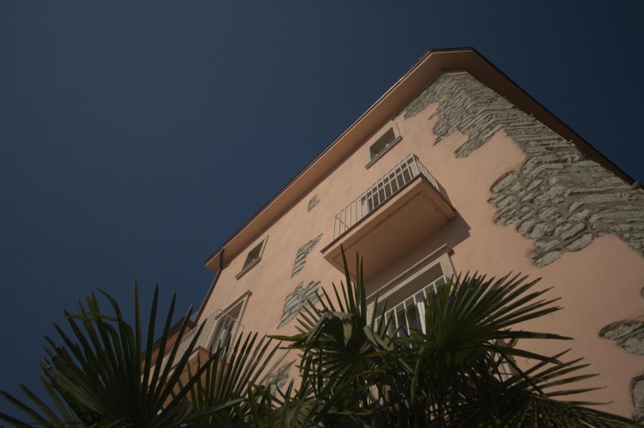 Kite & Lounge Hotel Club Da Baia Brenzone sul Garda Exteriér fotografie