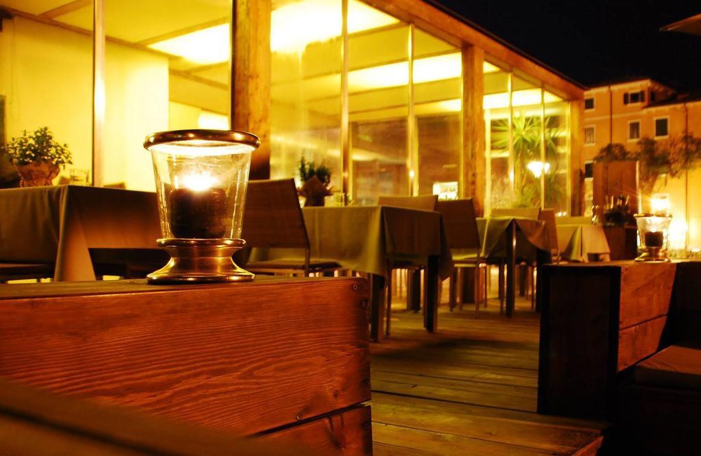 Kite & Lounge Hotel Club Da Baia Brenzone sul Garda Exteriér fotografie